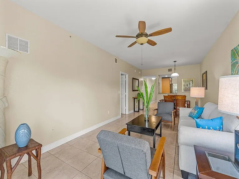 4210 Gator Trace Ave #B — Photo 14