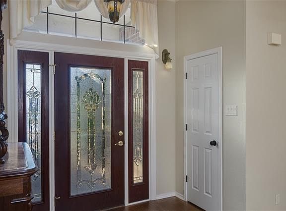 4th image of 8905 Pleasant Hill Dr