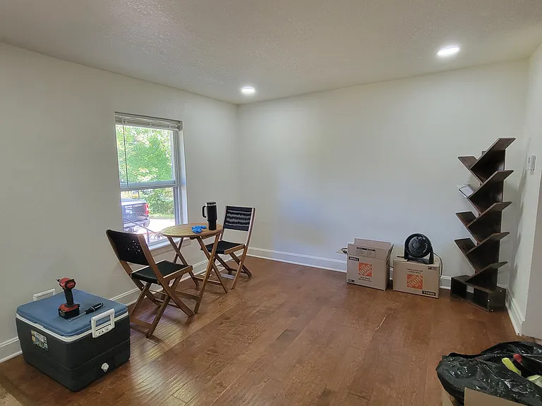 501 E Hereford Ave — Photo 14