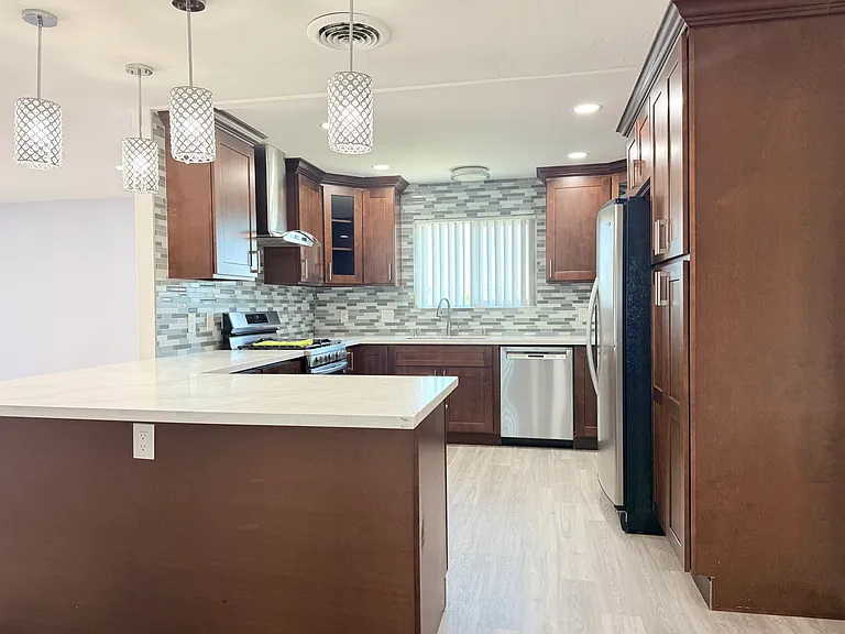 13608 Carriage Rd — Photo 6
