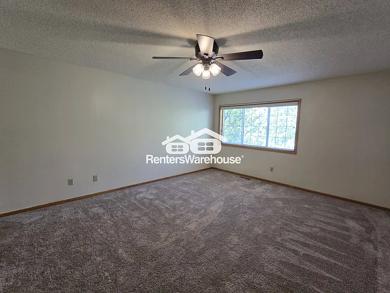 10962 Highland Rd — Photo 7