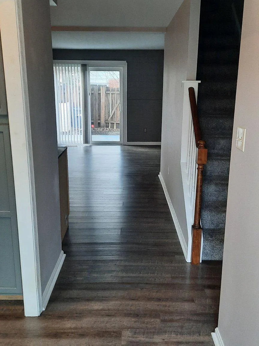2 bed, 1.5 bath, 1088 sqft, $1,800 — Photo 3