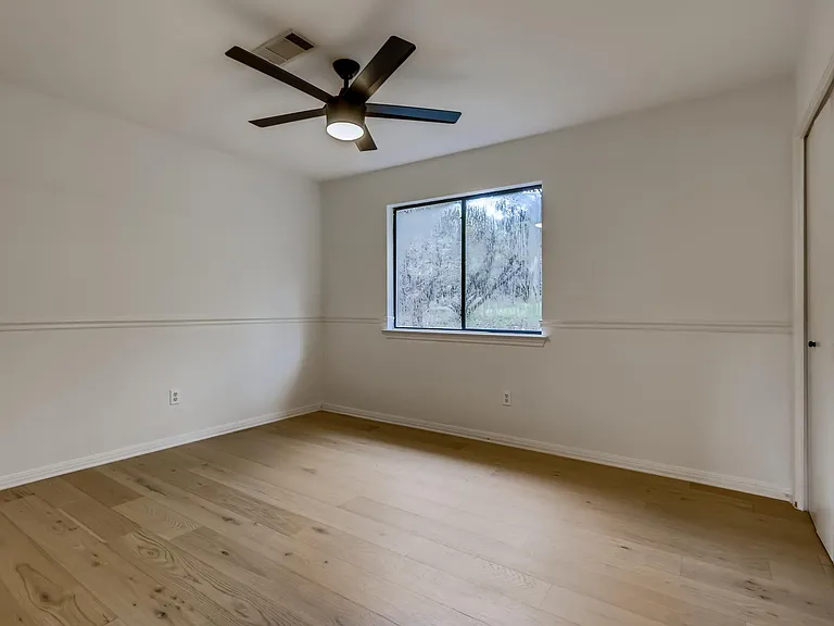 107 Long Wood Ave — Photo 19
