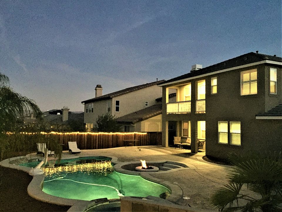 1st image of 29042 Shorecliff Cir