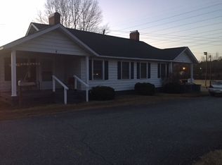 8-9 Ramsdale St, Belton, SC 29627