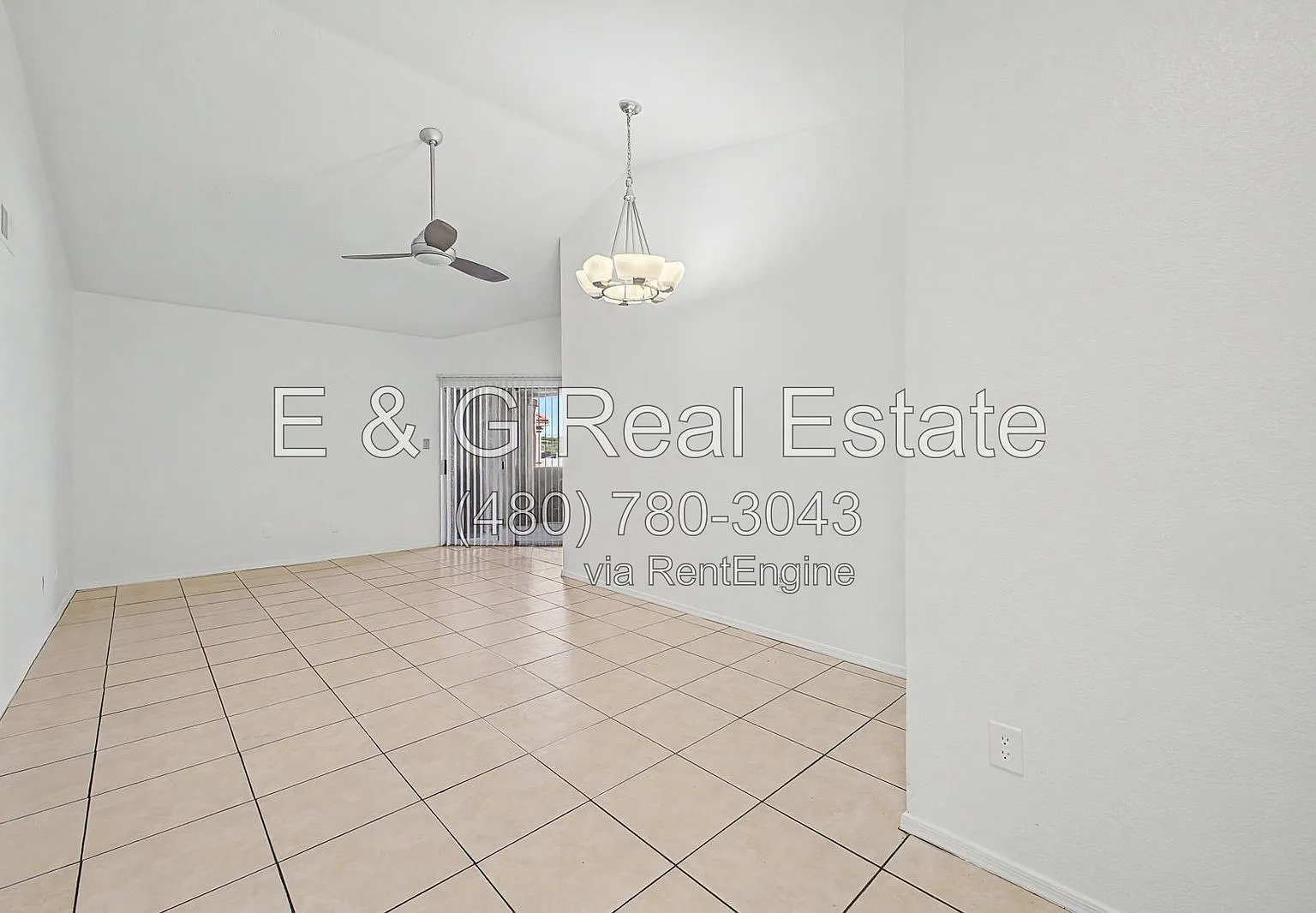 3 bed, 2.0 bath, 976 sqft, $1,600 — Photo 2