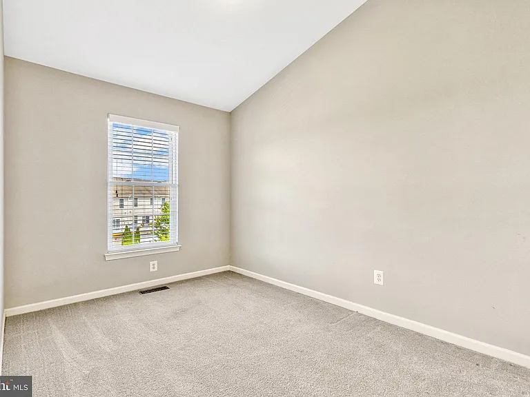 25368 Shipley Ter — Photo 21