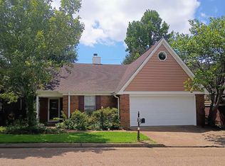 8399 Palm Springs Dr, Cordova, TN 38016