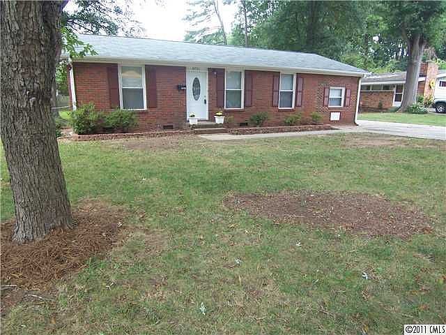 1st image of 3751 Glenville Ave