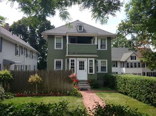 128 Lancaster Ter, Brookline, MA 02446