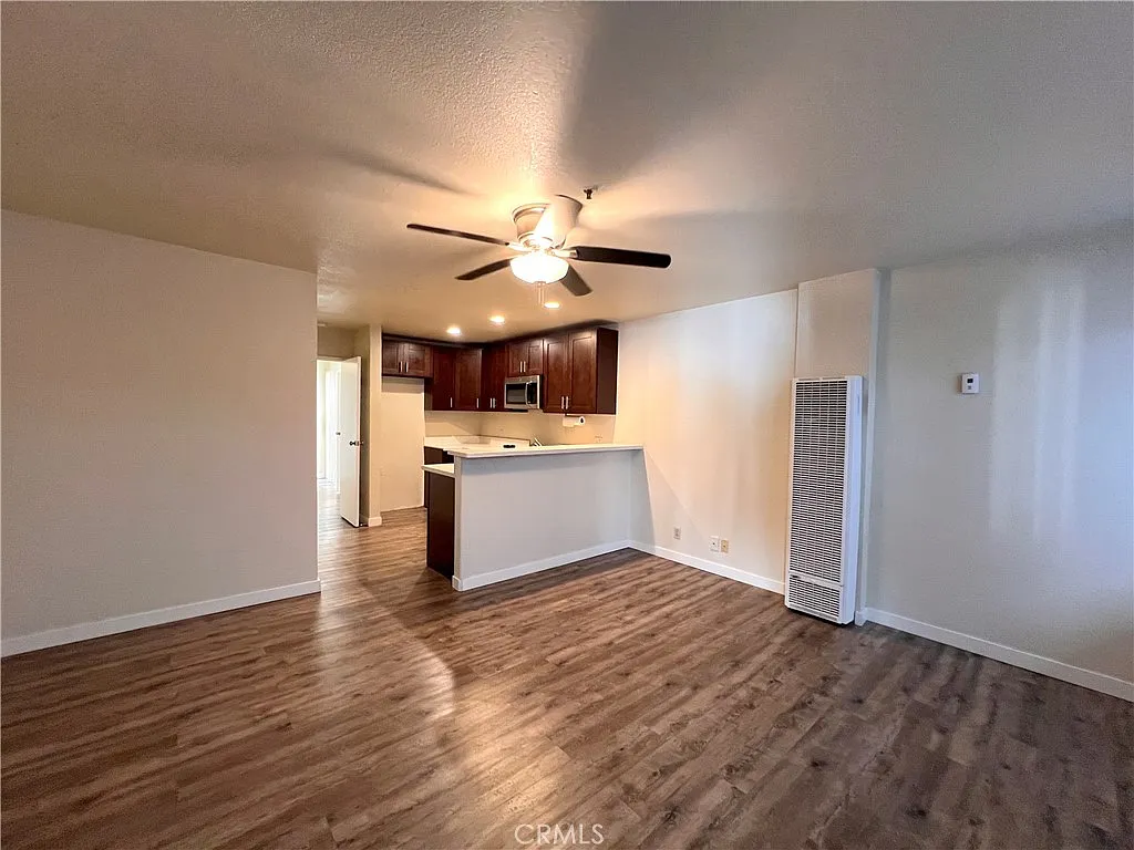 1 bed, 500 sqft, $1,795 — Photo 3