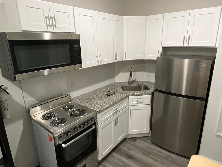 1622 18th St SE #1B — Photo 10