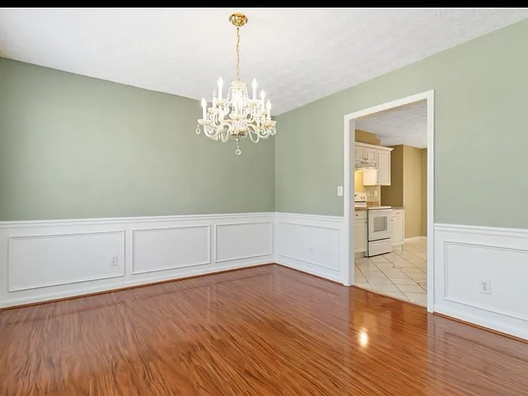 850 Madison Chase Way — Photo 16