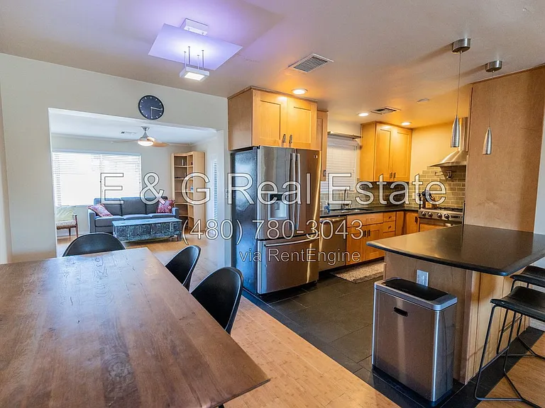 6552 E 2nd St — Photo 7