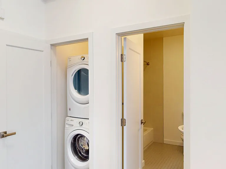 980 Bush St #201 — Photo 4