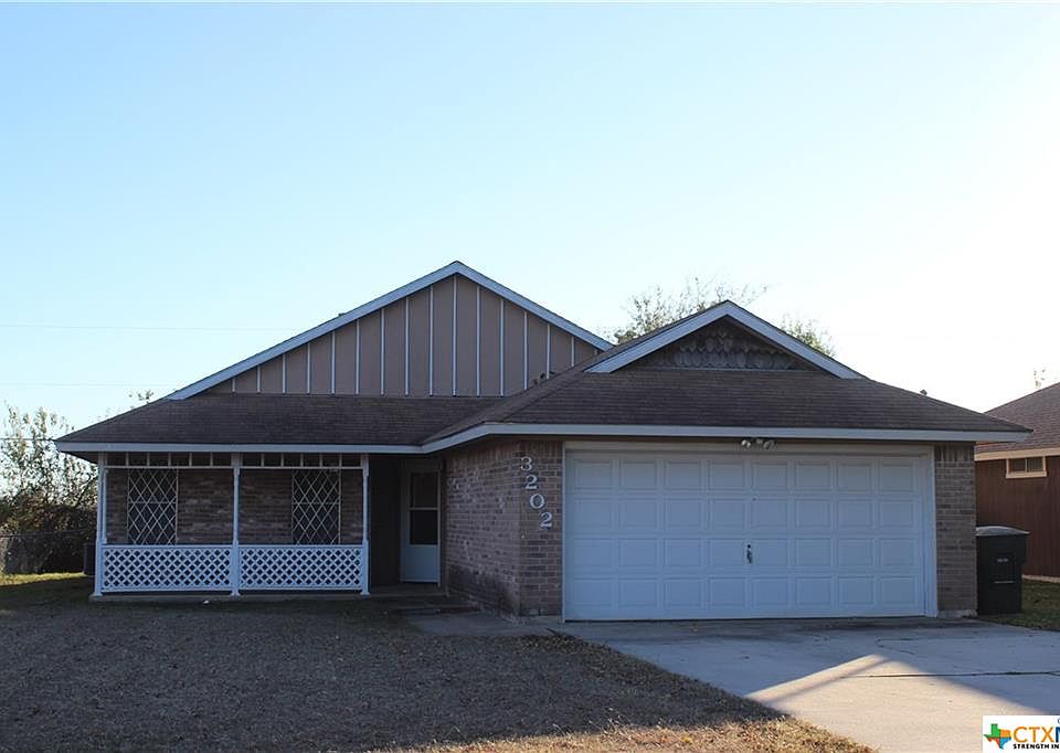 1st image of 3202 Primrose Ln
