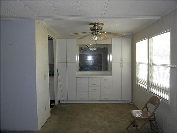 3rd image of 2219 Evergreen Cir #1710