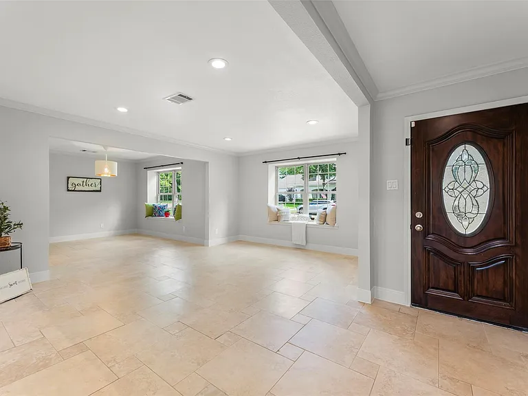 14115 River Forest Dr — Photo 5