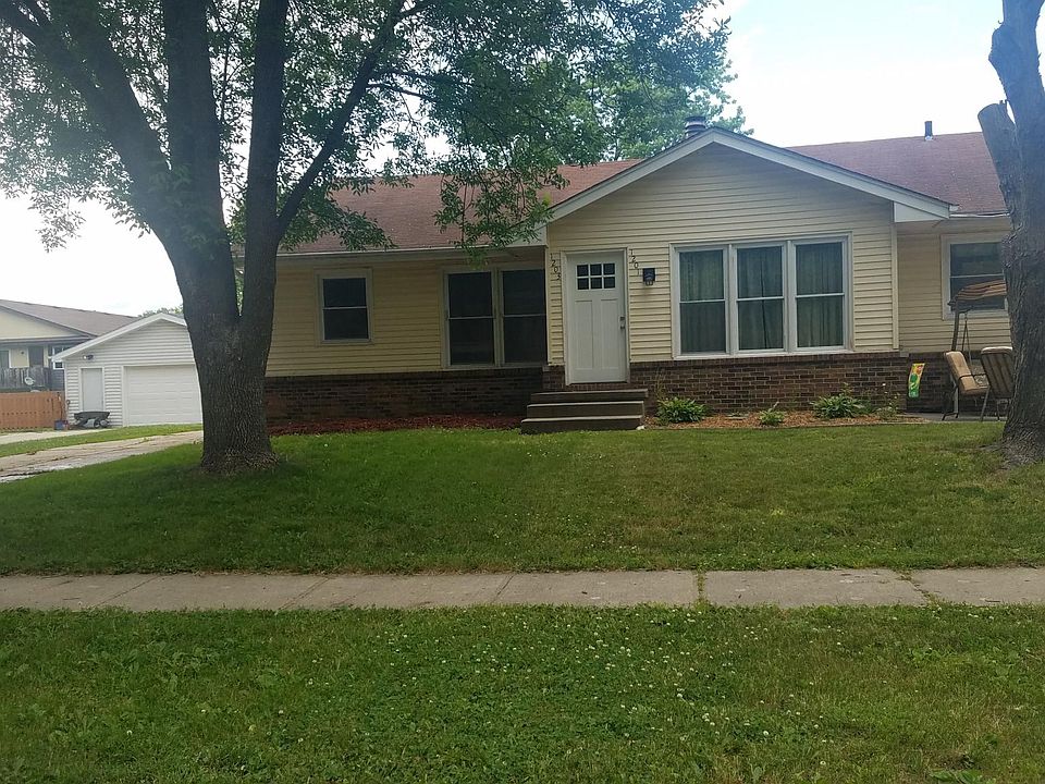 1st image of 1203 NW Linden St