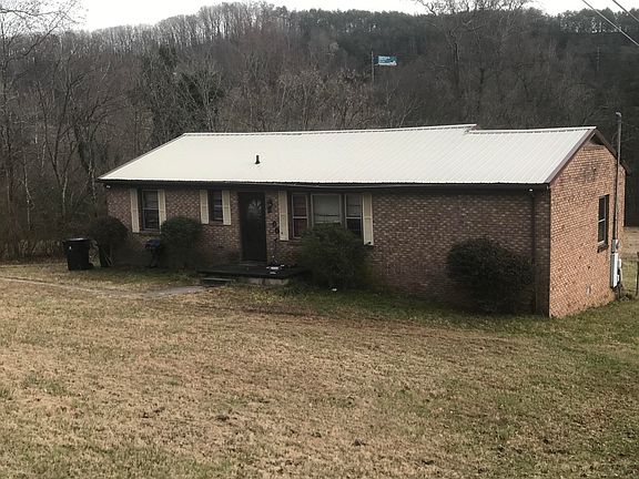 5th image of 2910 Greenway Dr