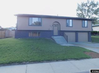 2212 Shattuck Ave, Casper, WY 82601