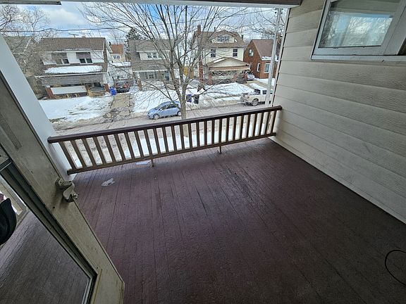 2nd image of 3270 W 116th St