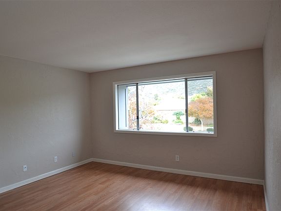 2nd image of 10760 N Magnolia Ave Unit B4