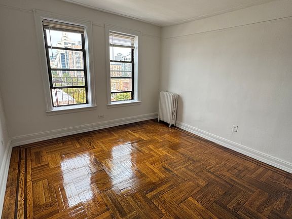 3rd image of 28-05 23rd St #4D