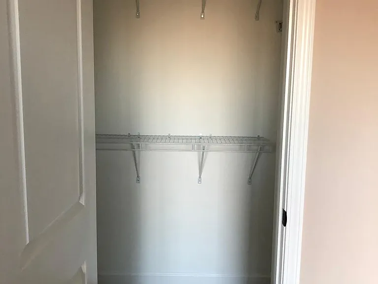66 Bellvue Dr — Photo 14