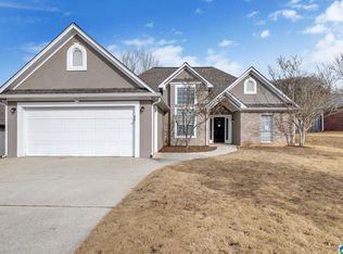 144 Saint Charles Dr, Helena, AL 35080