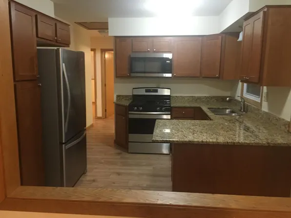 2365 S 74th St, Milwaukee, WI 53219