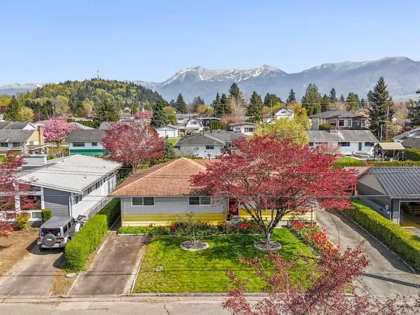 9726 Juniper St, Chilliwack, BC V2P 5J1