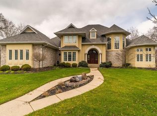 1019 W Rahn Rd, Centerville, OH 45429