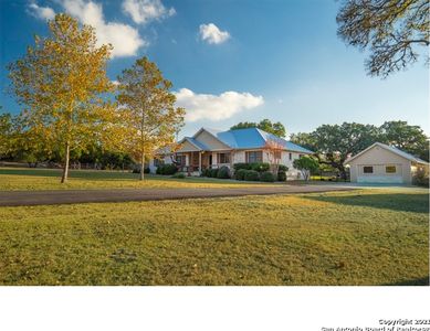 114 Elm Springs Dr, Boerne, TX, 78006