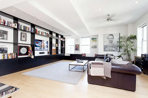 Rented by Compass | media 26