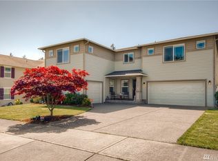 1069 Hiton Cir, Dupont, WA 98327