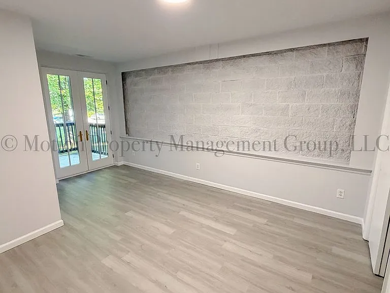 6920 Northside Dr — Photo 20