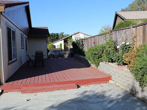 5th image of 187 Goldenrod Dr