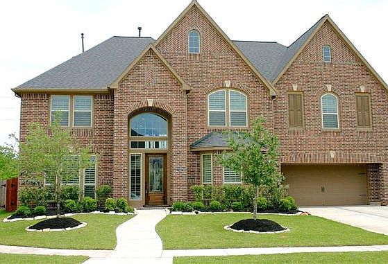 1st image of 27406 Blinkwood Park