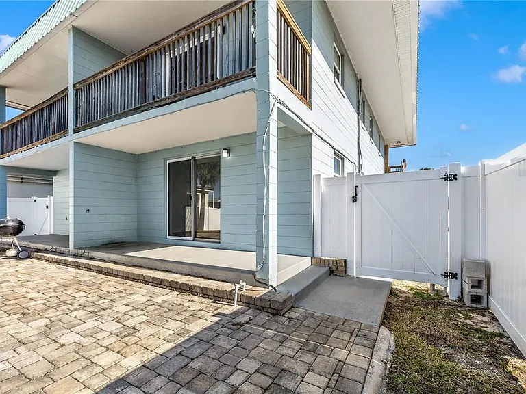 212 S Daytona Ave #1 — Photo 6