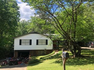 214 Oak Dr W, Trussville, AL 35173