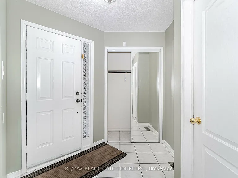 3727 Althorpe Cir — Photo 7