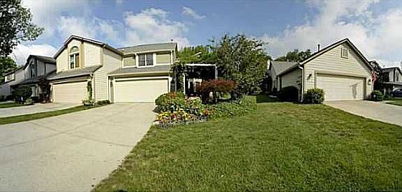 4th image of 8076 River Bay Dr E