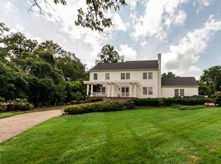 3425 Lake View Dr, Knoxville, TN 37919
