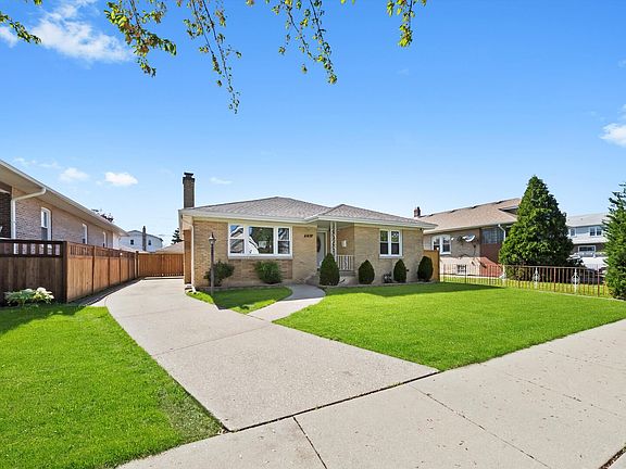 3rd image of 1314 N 15th Ave