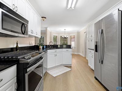 1696 Longleaf Dr NW, Huntsville, AL, 35806