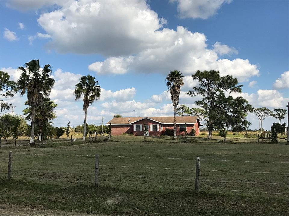 1st image of 184 Park Land Dr