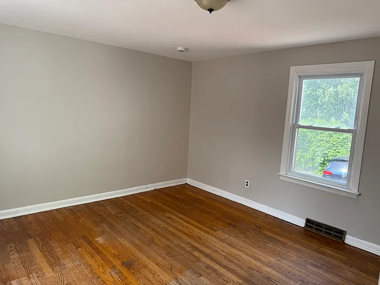 148 Plymouth St #1 — Photo 13