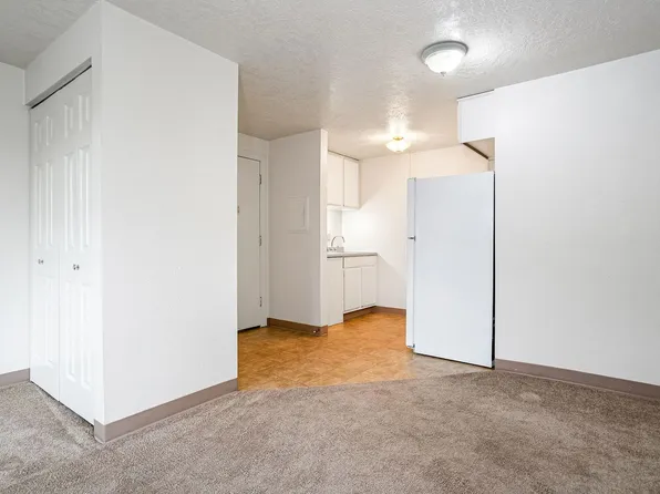 286-Maple Square Apartments, 765-785 NW 5th St #765-301, Corvallis, OR 97330