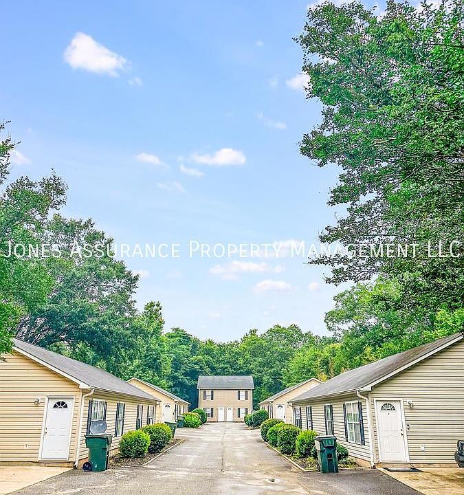 512 Saint Mark Rd APT C, Taylors, SC 29687 Zillow